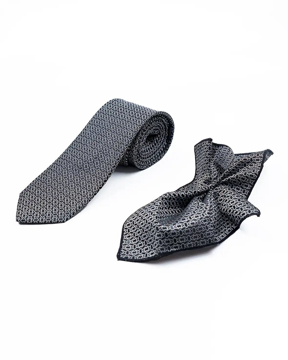 ست کراوات و پوشت طرح دار