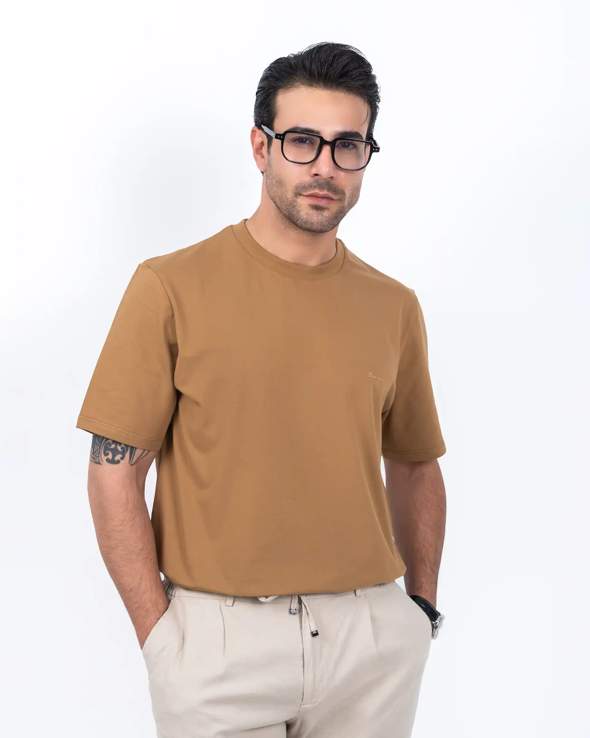 تیشرت یقه گرد رگولار فیت 