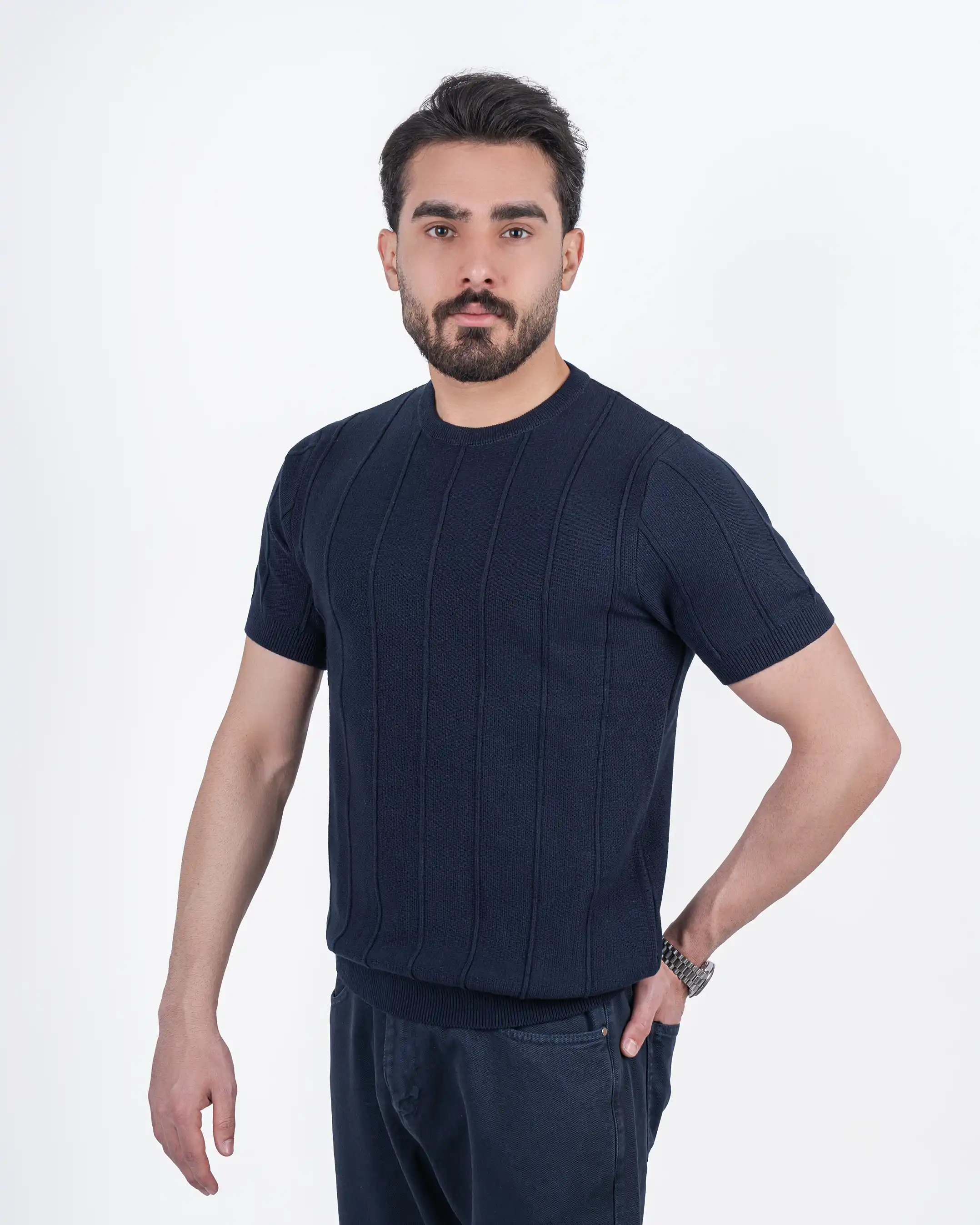 تیشرت یقه گرد بافت خط دار برجسته