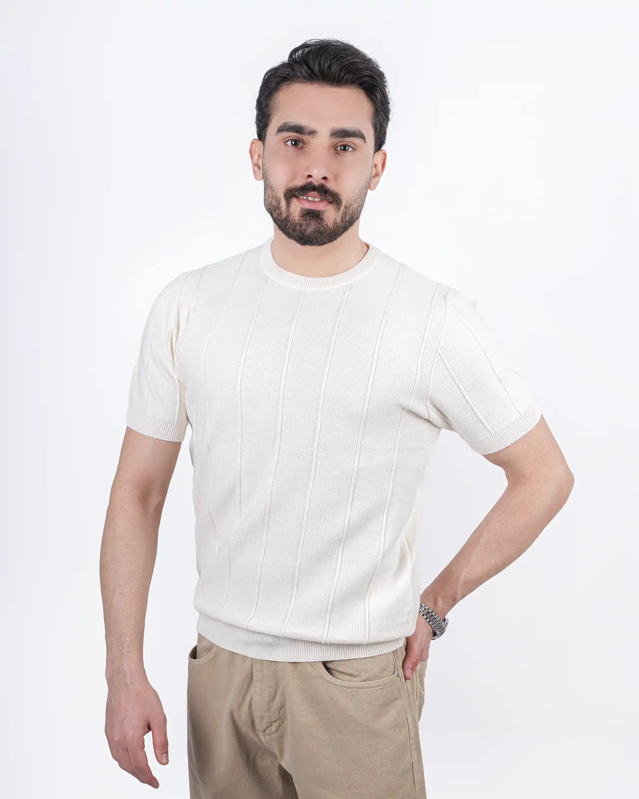 تیشرت یقه گرد بافت خط دار برجسته