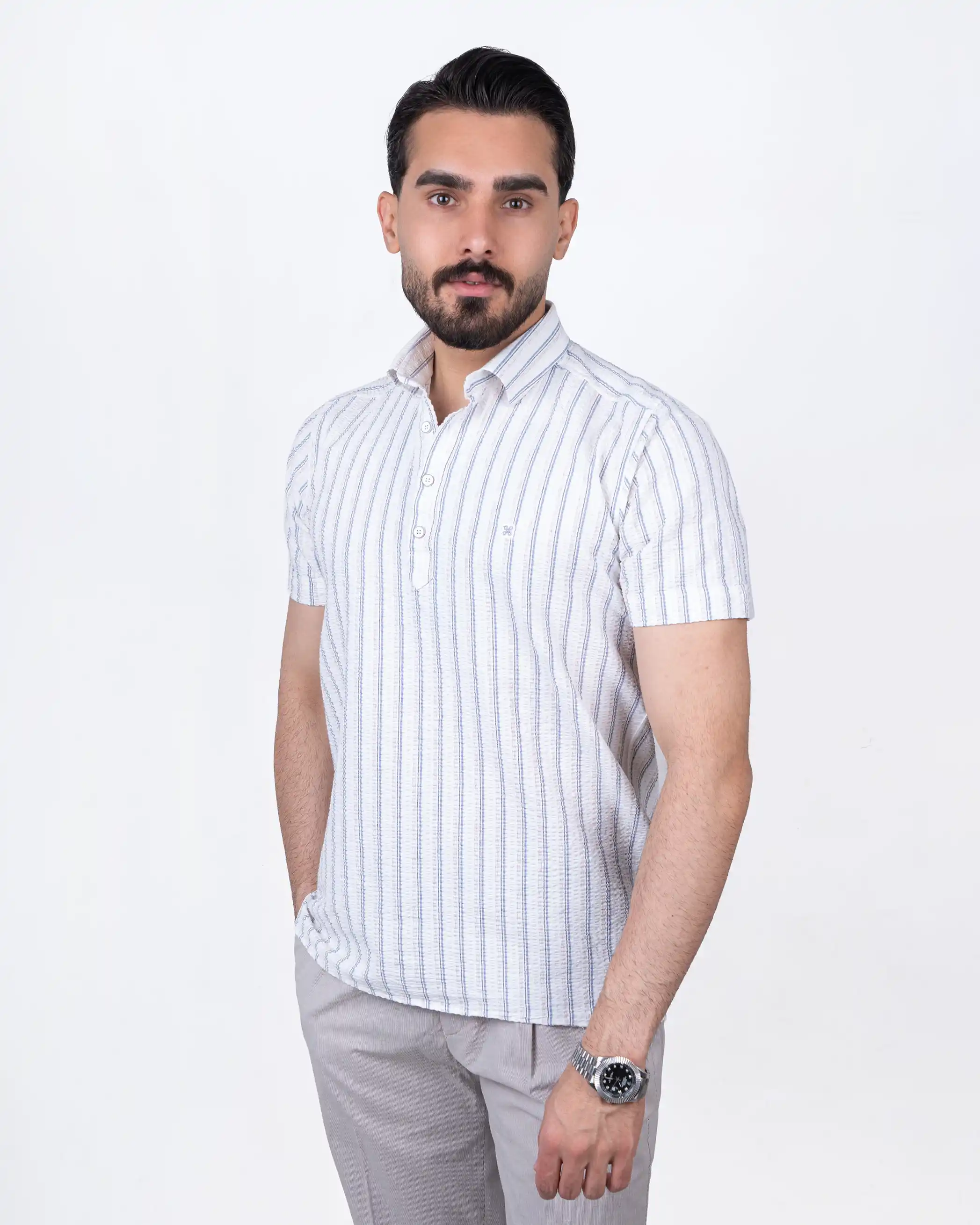 پیراهن آستین کوتاه لینن سه دکمه راه راه 